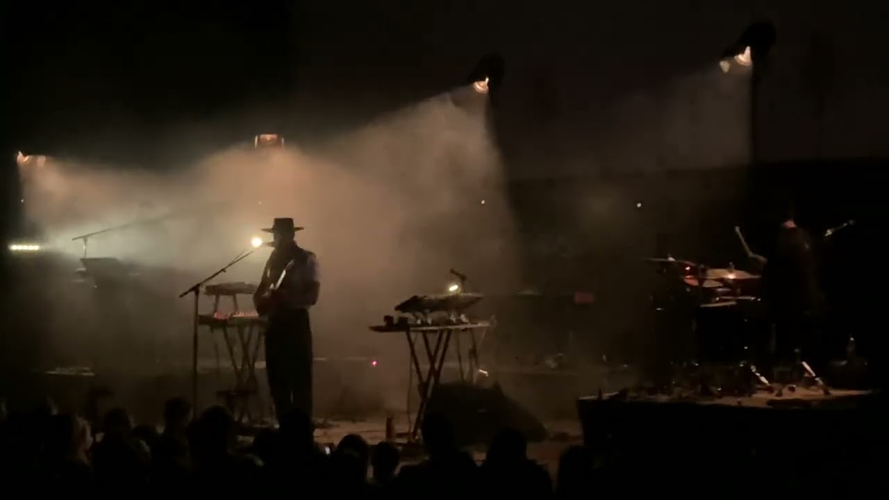 RY X - Bound - Live at TivoliVredenburg