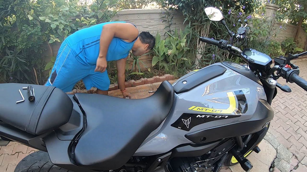 YAMAHA MT07 BAKIMI