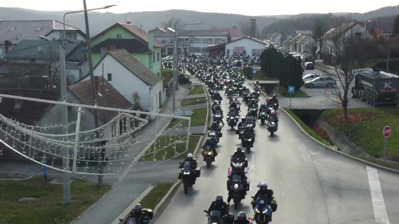 Čaglin - karavana motociklista za Vukovar na proputovanju 17.11.2025.