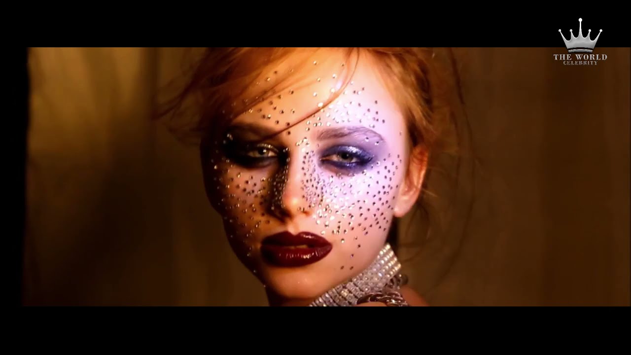 Liv Rideg makeup Artist : Hungary