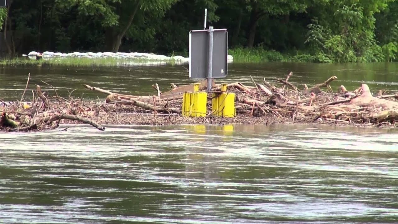 Halle Saale - Hochwasser 04.06.2013