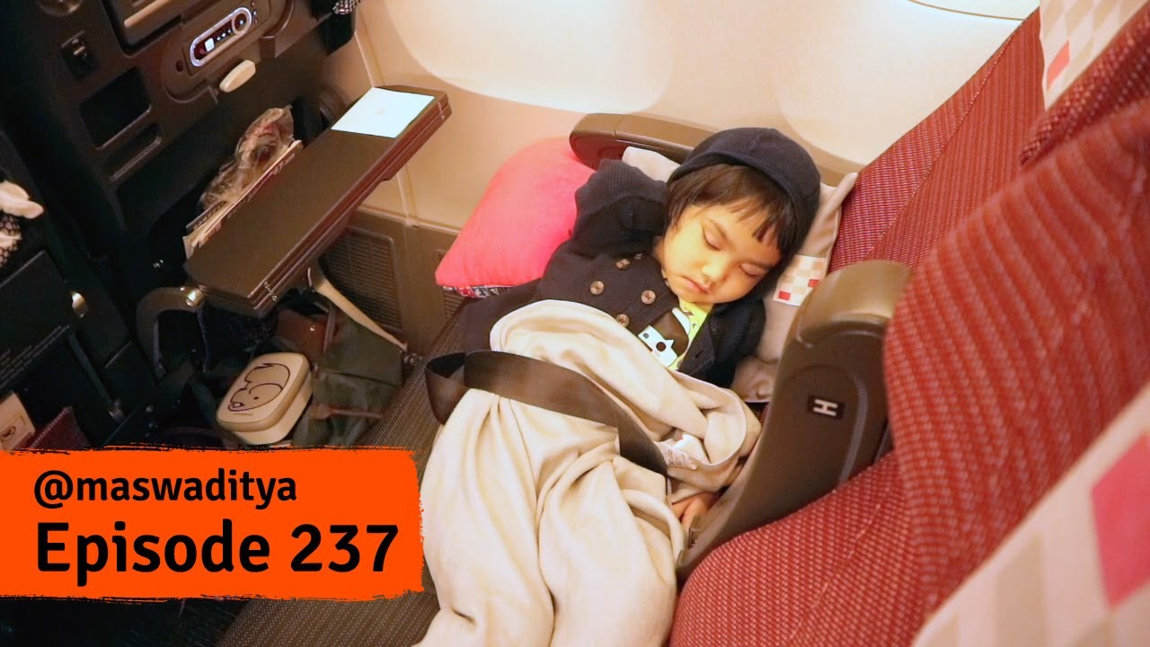Serunya Naik Pesawat ke Tokyo