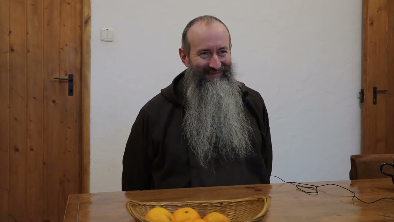 Kapucyn  Piękno Ukryte