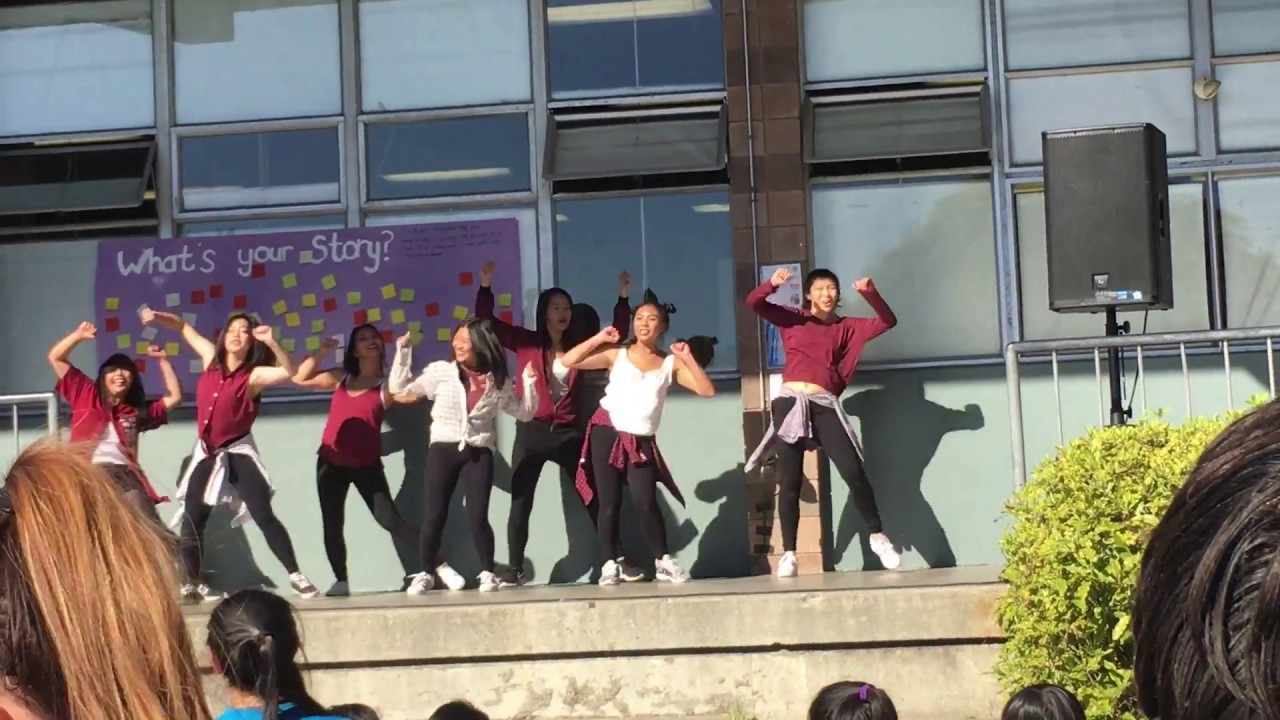 Lowell Korean Club Performance at Fall Festival
