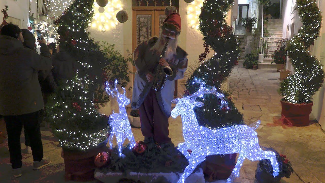 LOCOROTONDO   NATALE 2023