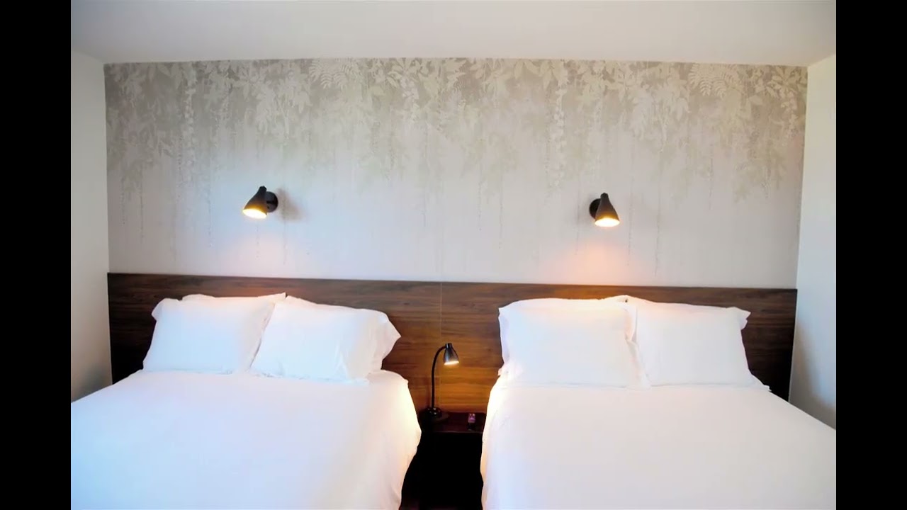 🏩 Uptown Inn by Vantaggio  📍 San Diego, CA 🏷️ $140 nightly @ 24% off (Sep 19 - Sep 21)