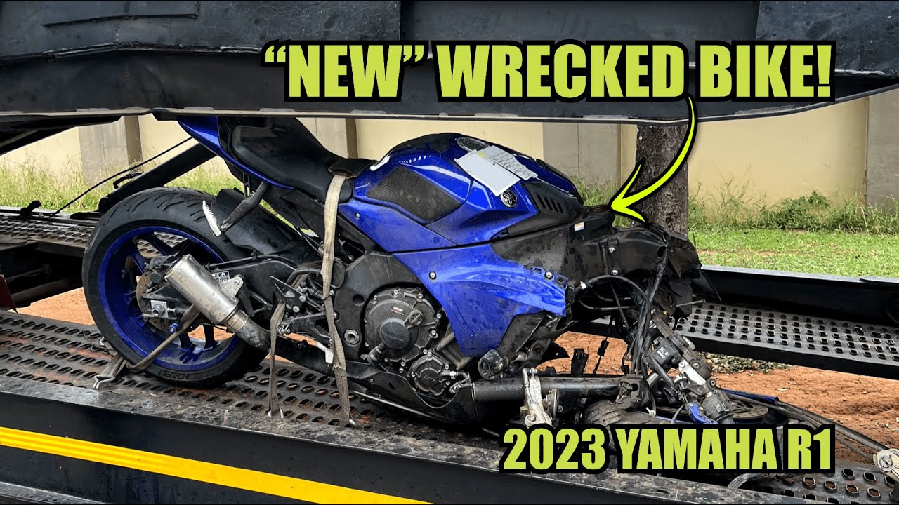 I bought a wrecked 2023 Yamaha R1!