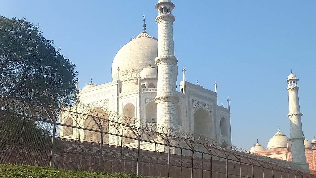Delhi To Agra Trip Day 1st #Agra #tajmahal #taj #redfort #agrafort #love #fun #explore #travel #shiv