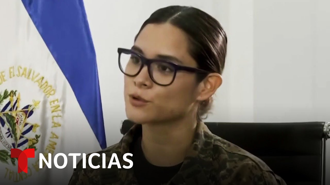 Nombramiento de nueva ministra de Educación salvadoreña trae mucha polémica | Noticias Telemundo