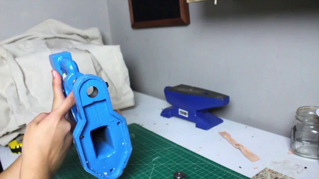 LEATHER TOOLS : Rivet Press Machine for Leather Work