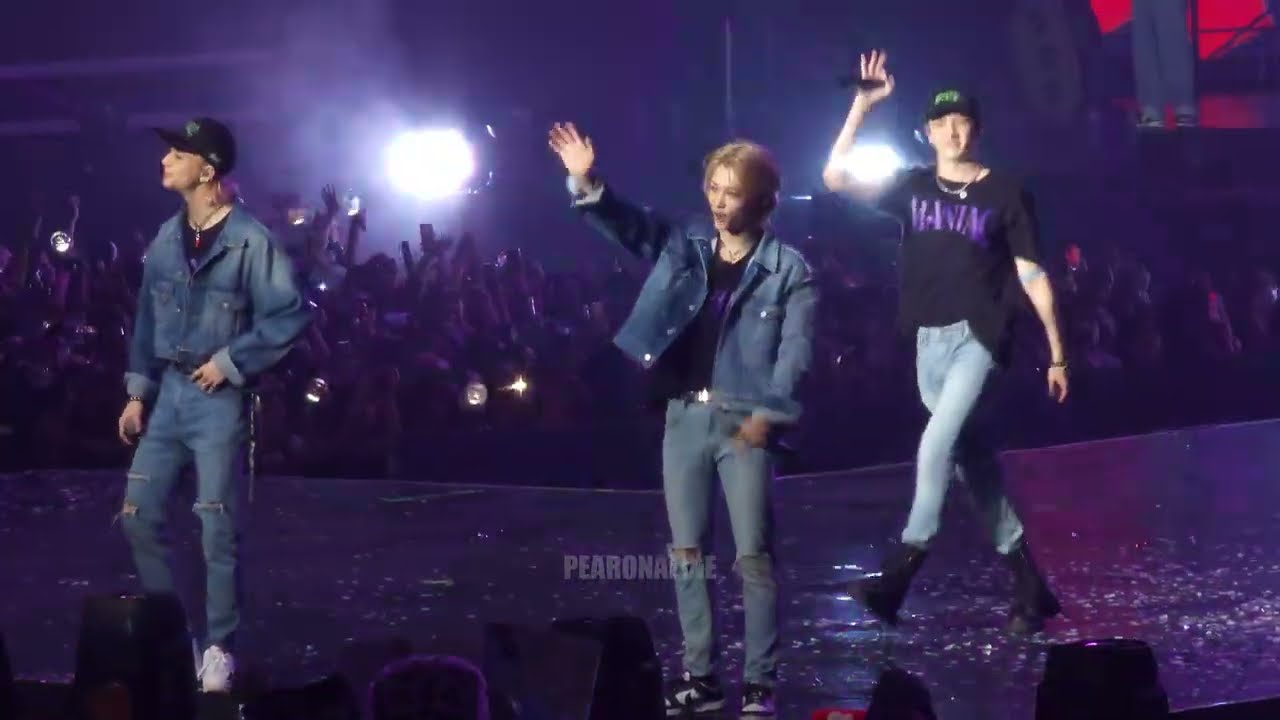 230205 Stray Kids 4K FANCAM Closing - “MANIAC” Live In Singapore