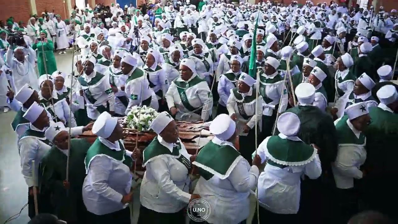 IZIKHOVA EZIMNQINI 🔥 Awufe umngcele🔥 Bishop Ngcobo's Funeral