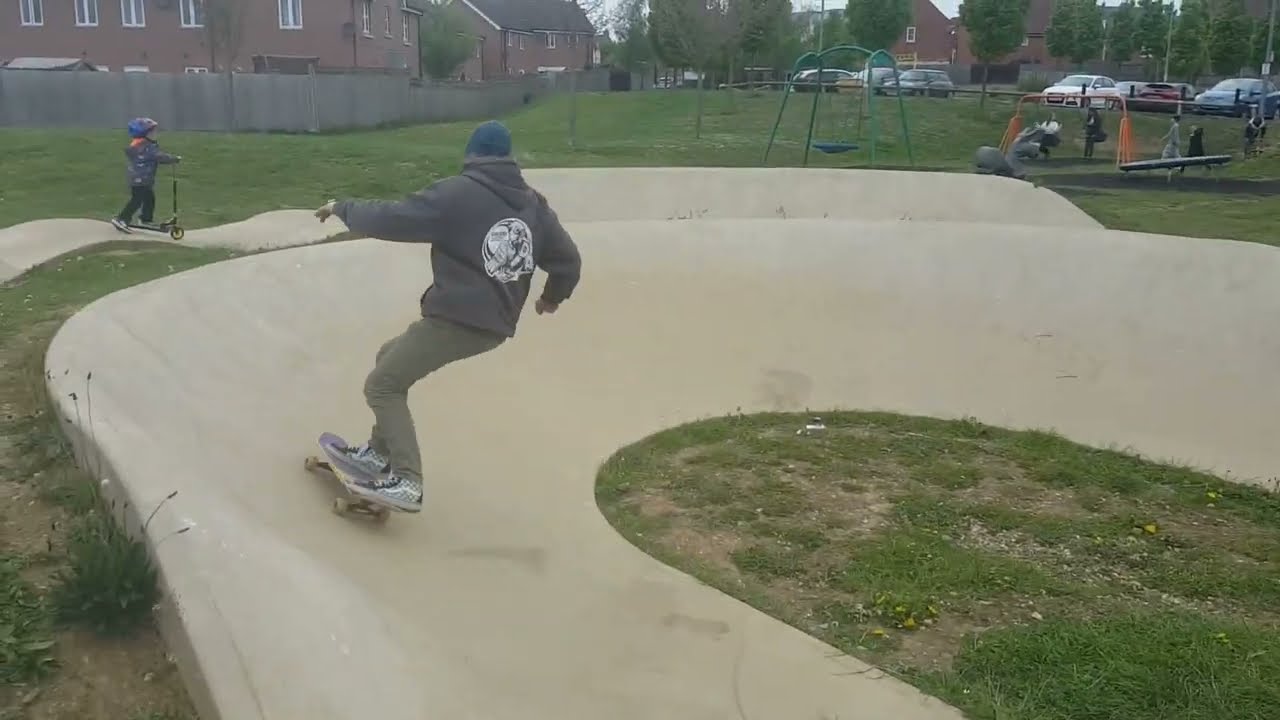 Desborough Skate Park and Pump Track Review