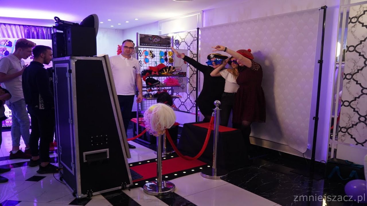 Fotolustro fotobudka na wesele Białystok - Crazy Fun Atrakcje Weselne