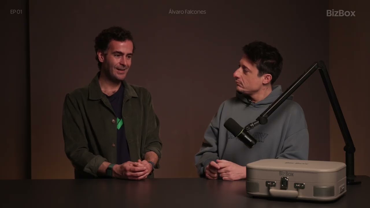Hacer la renta en topless — Álvaro Falcones (TaxDown), BizBox.