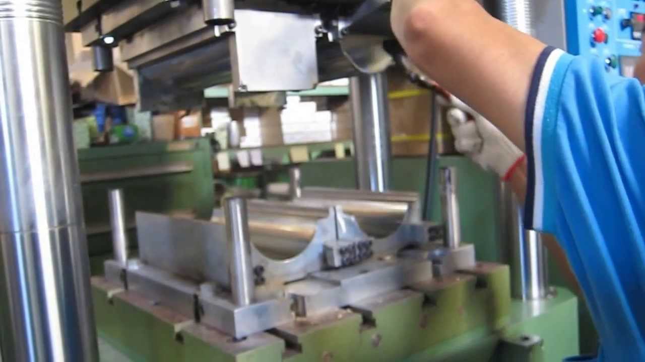 Motorcycle Lining Forming