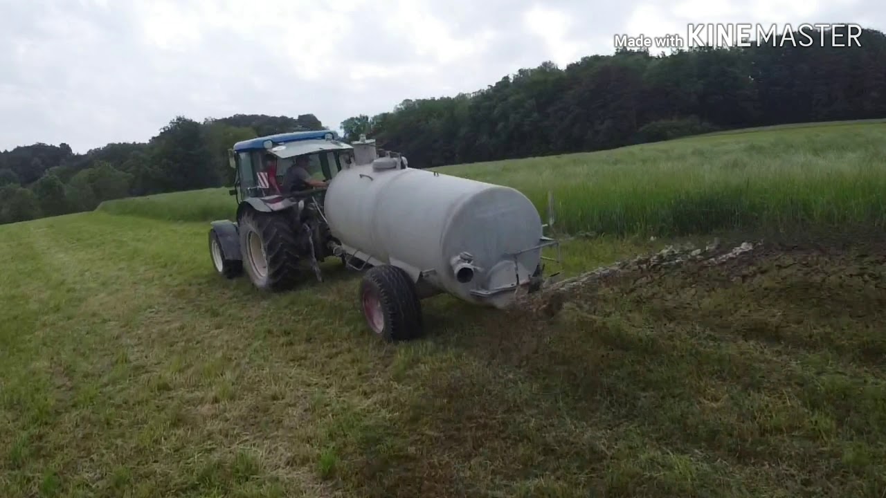 Güllefahren mit Newholland und 3000l Fass