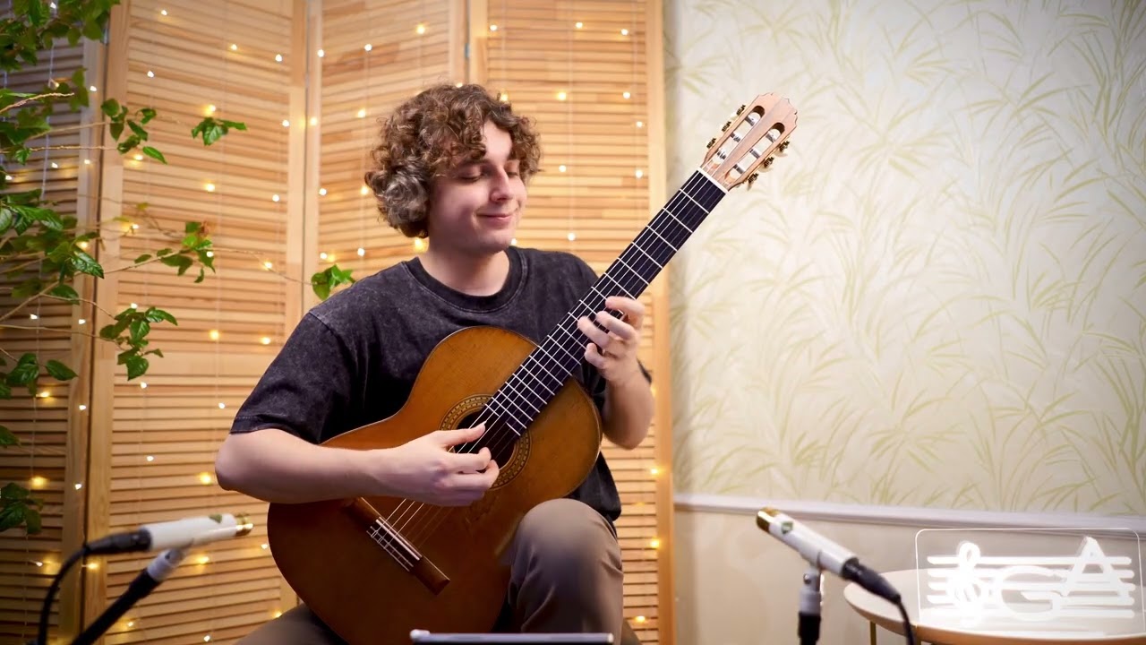 Sergei Gudelev plays Romance by Yuri Smirnov