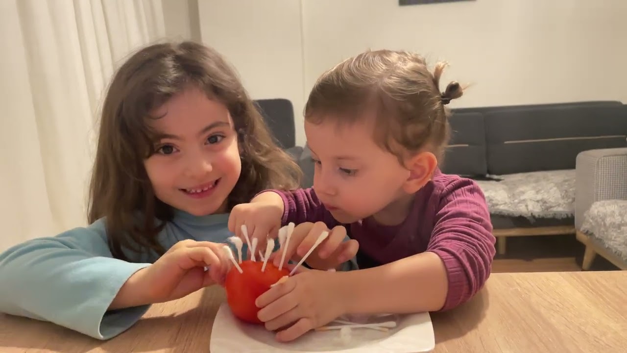 Kızlarla İlk Deneme: Eğlenceli 3 Dakika!#FirstTry #KidsFun #FamilyMoments #LearningTogether #CuteMom