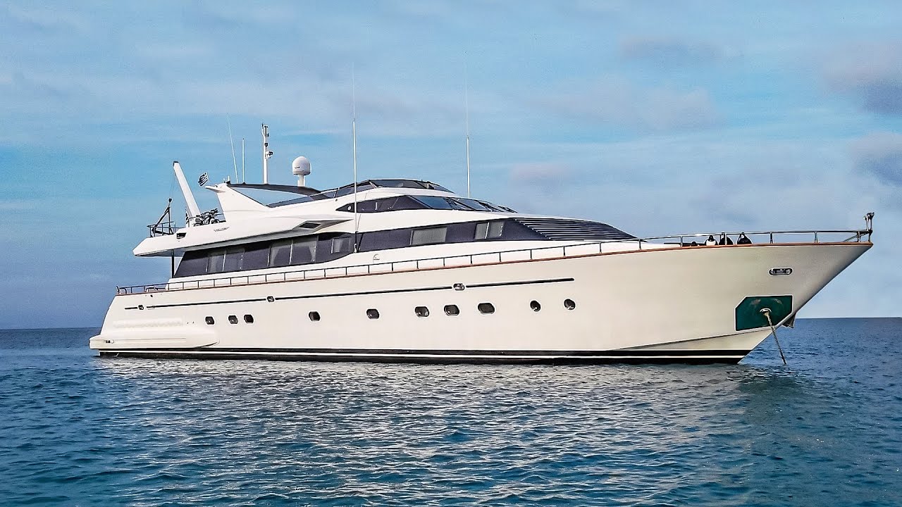 Falcon 100  for sale in Athens........... Full specs & contact details here below