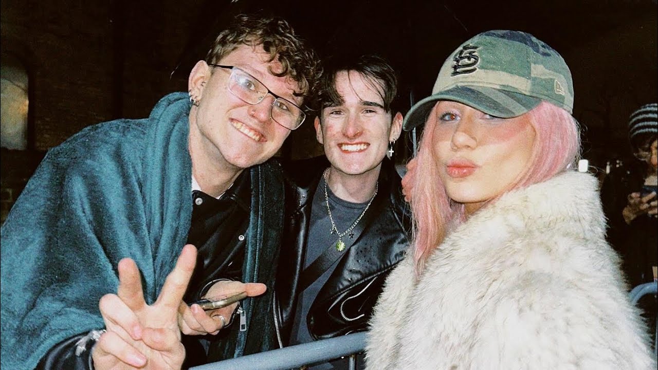 SLAYYYTER - NO COMMA full song live from London