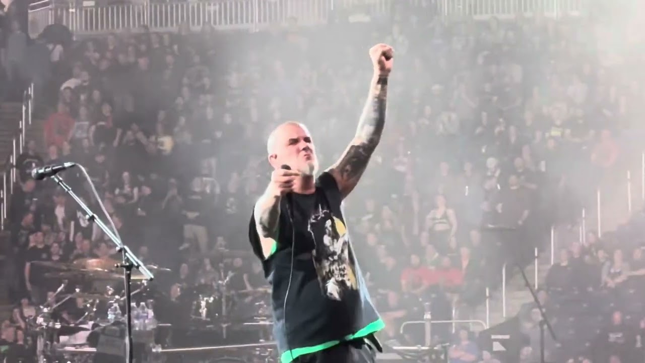 Pantera - F^cking Hostile - Live at Ford Field in Detroit, MI on 11-10-23