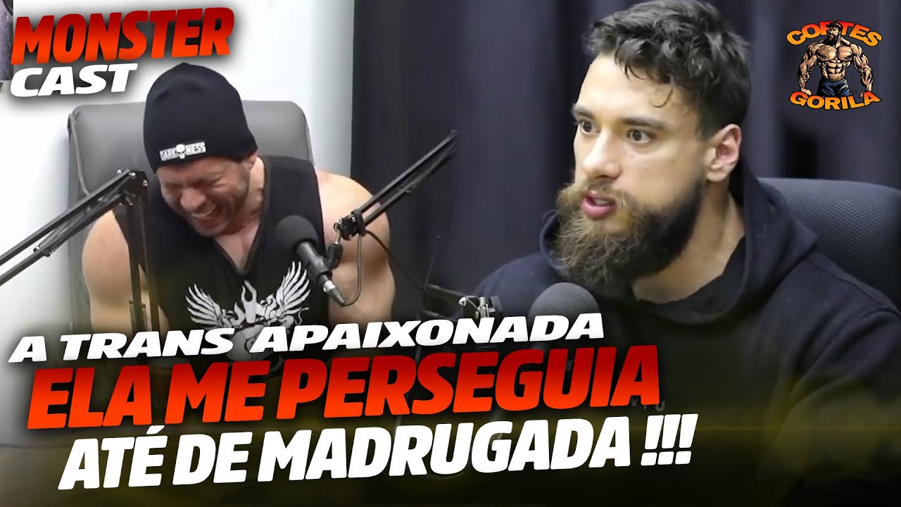 A TRANS APAIXONADA PELO SUPERMAN PERSEGUIA O GORILA TBM !!! 