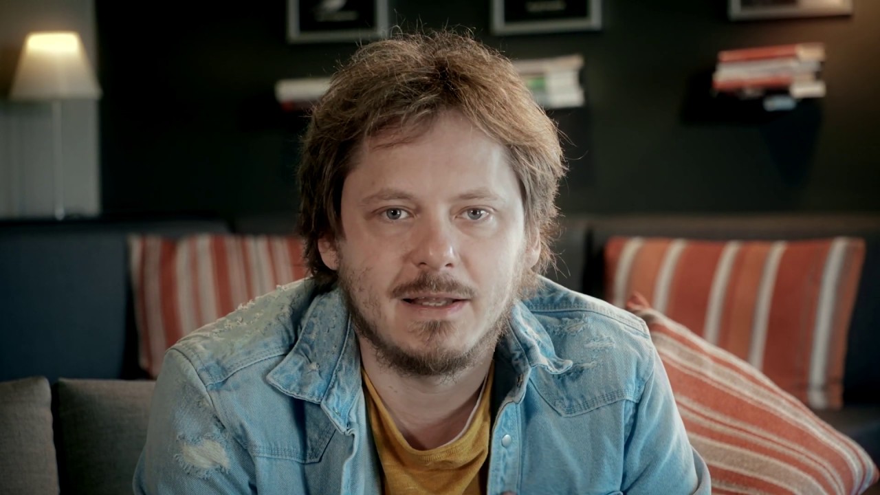 Jonne Aaron muistelee - Tampereen perhetukikeskuksesta muusikoksi