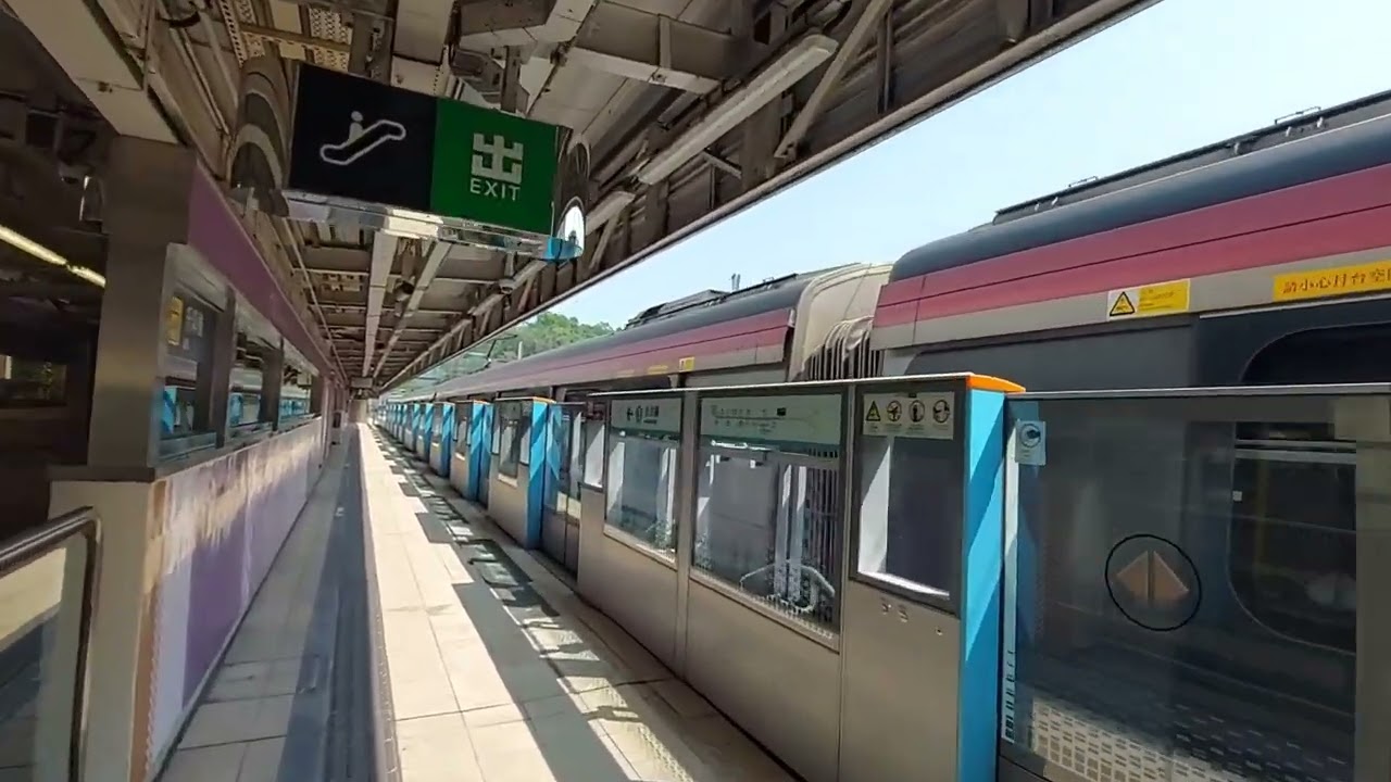 (快啲返車廠瞓晏覺啦26哥)東鐵線R trainD078D076駛入大埔墟站中間3台清客熄燈返何東留車廠休息