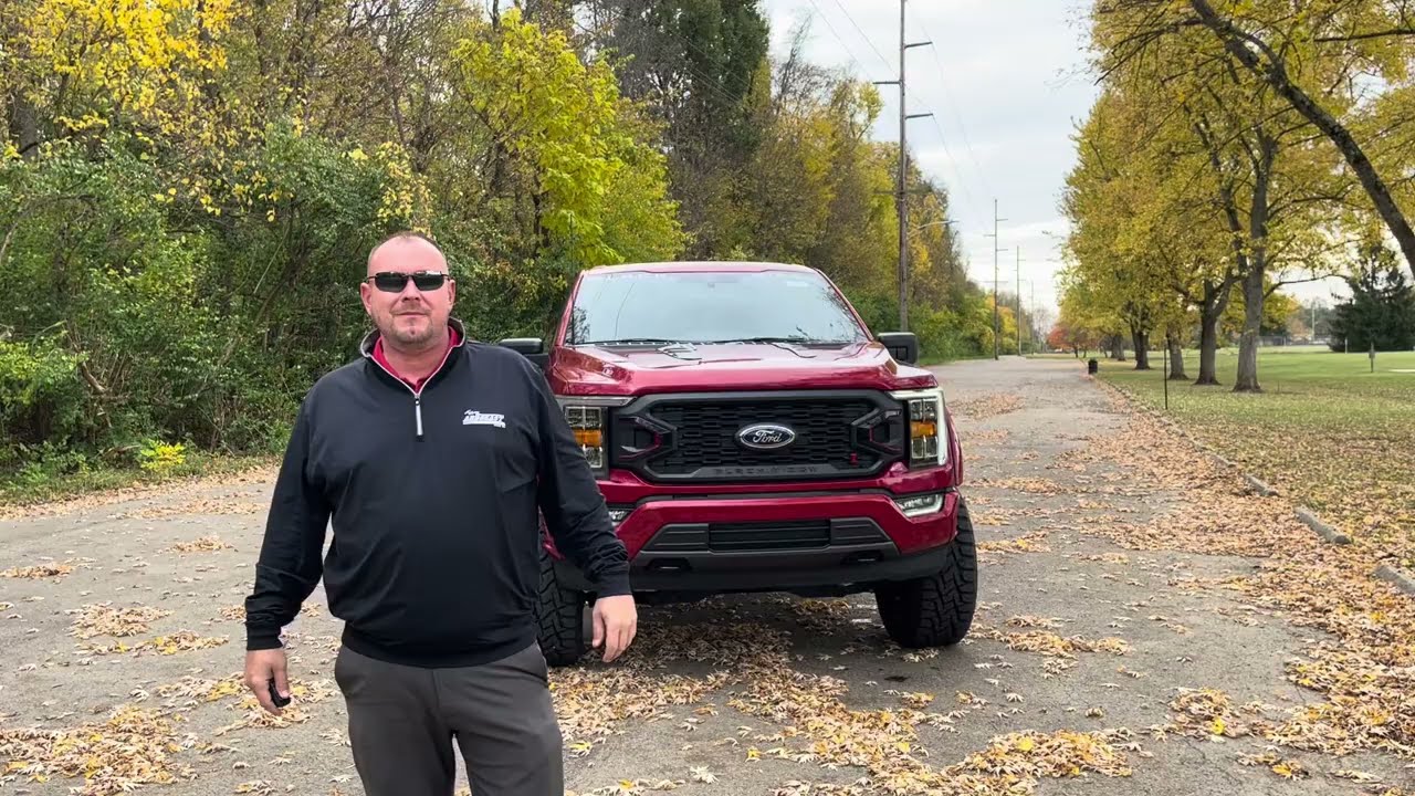 NEW 2022 Ford F-150 XLT SCA Black Widow Lifted Truck 4WD LFD11452T | Dave Arbogast