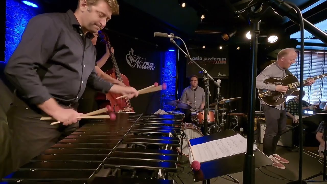'Gigglemug' - Bjørn Vidar Solli, Tim Collins, Daniel Franck, Hermund Nygård (Live in Norway)