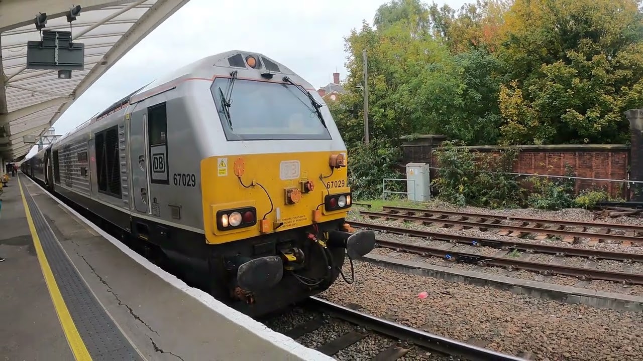 Trains at Shrewsbury Station   #trainspotting #shrewsbury #railway #tfw #watch