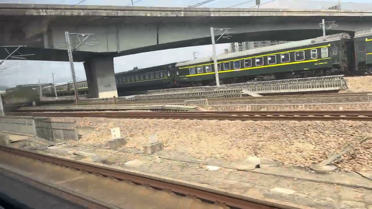 Departing Hangzhou East Station on a High Speed Train 14/2/26