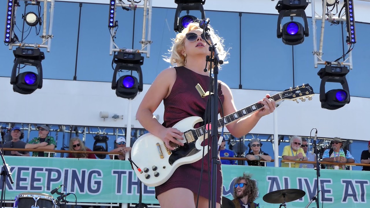 Samantha Fish - Highway's Holding Me Now - KTBA Cruise 2019