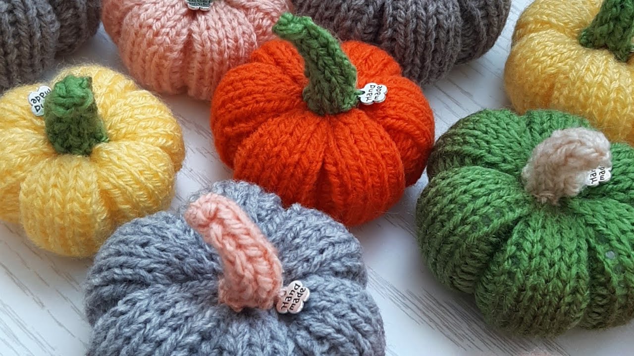 Realizziamo con ferri a mano una zucca piccola per Halloween