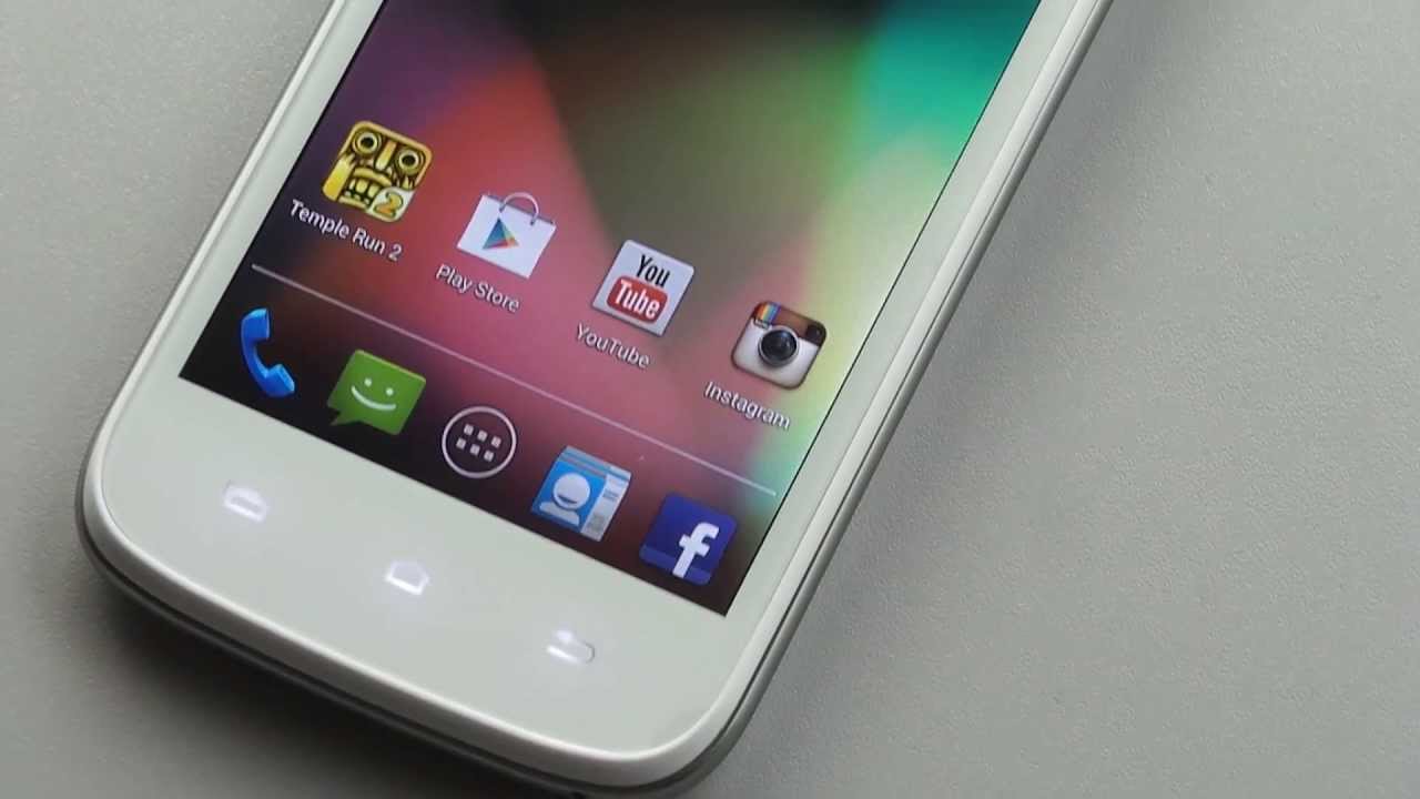 Starmobile Diamond unboxing & hands-on review