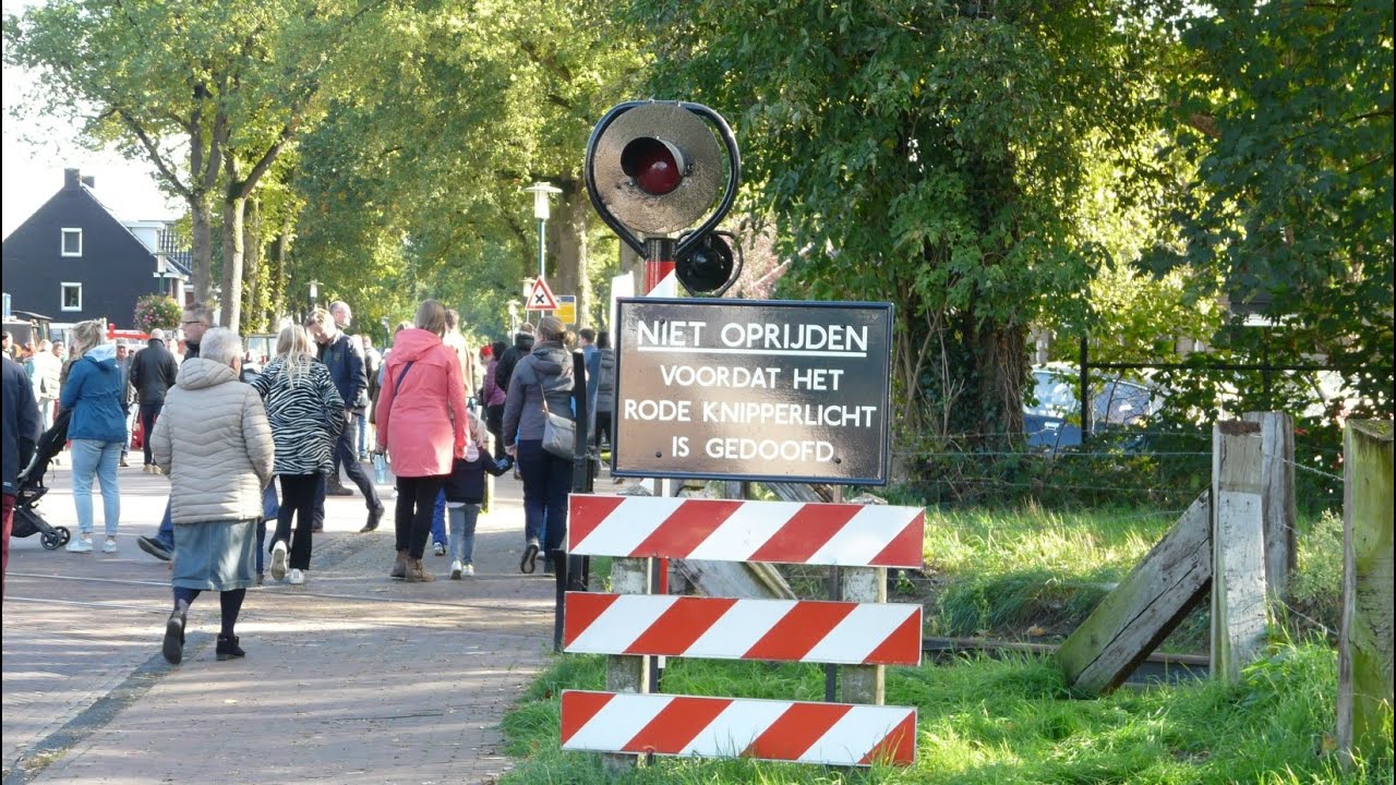 Spoorwegovergang Boekelo // Dutch railroad crossing // MBS Najaarsstoom dagen 2023
