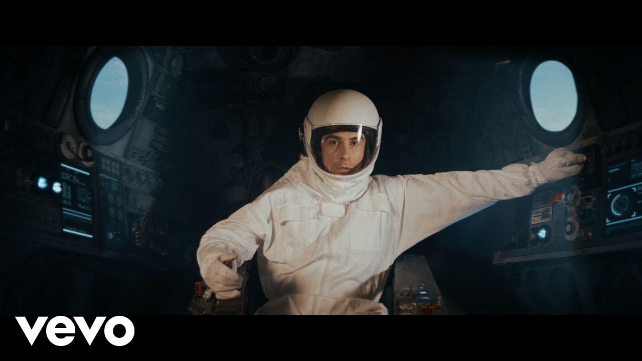 Tuka - My Star (Official Video)