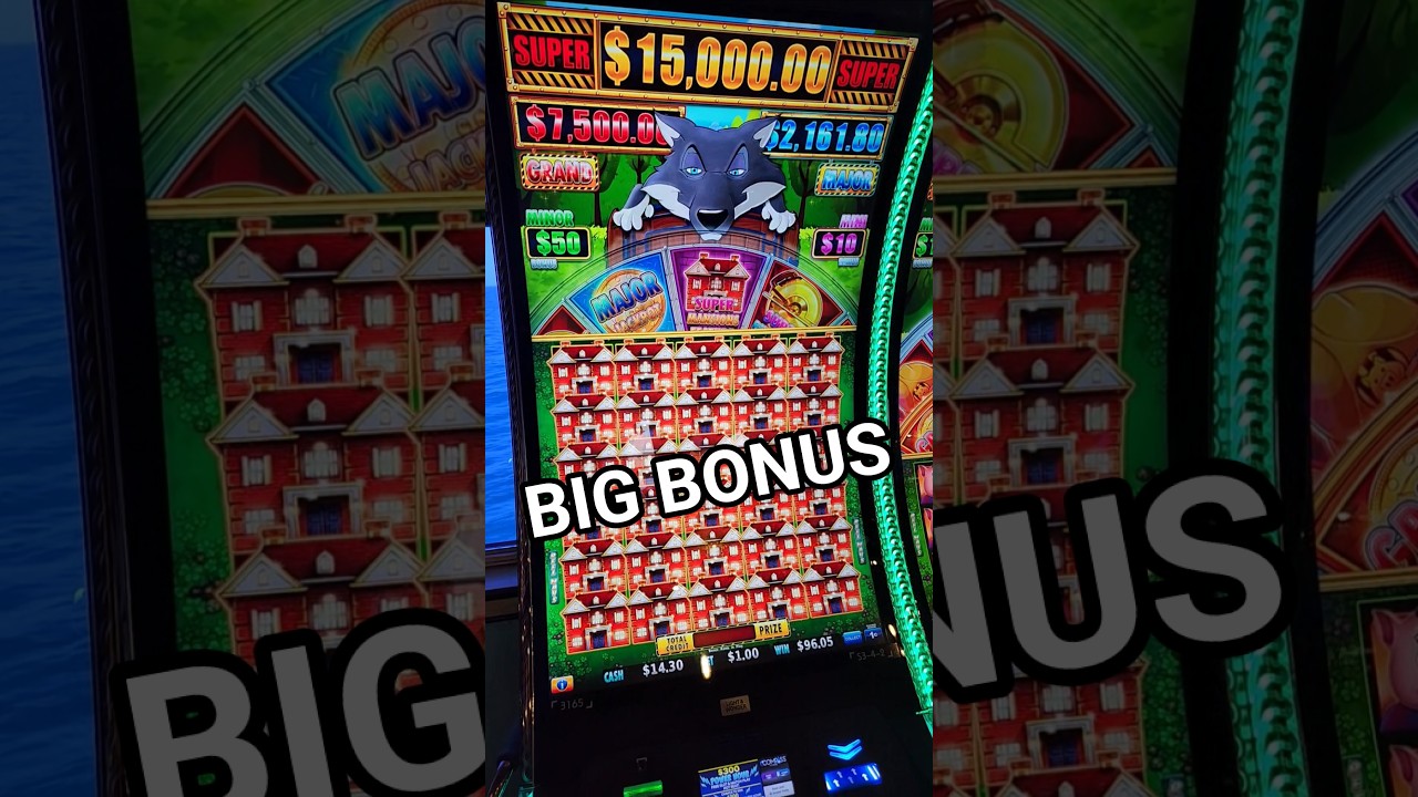 $1 Bet gets all Mansions on Super Mansion Feature on Even More Huff n Puff Slot Machine. Big Bonus