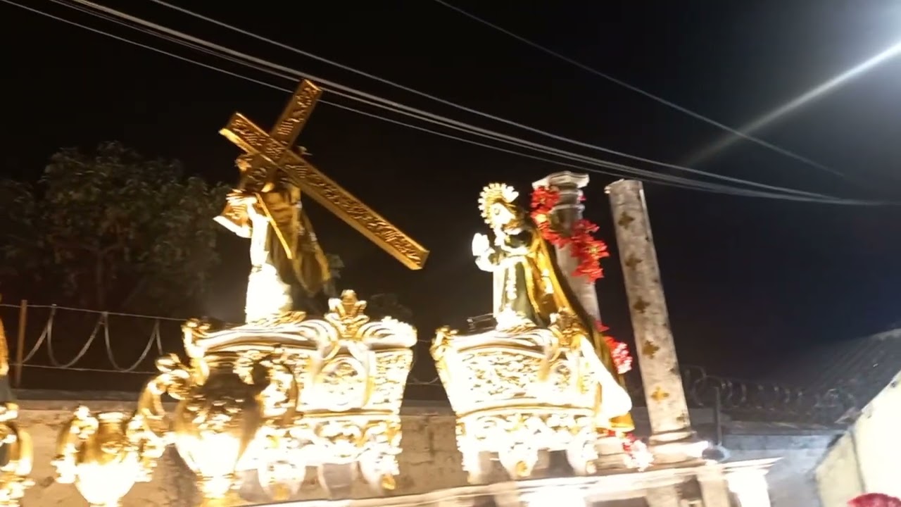 Procesión infantil de Santa Ana #Antiguaguatemala #Procesiones