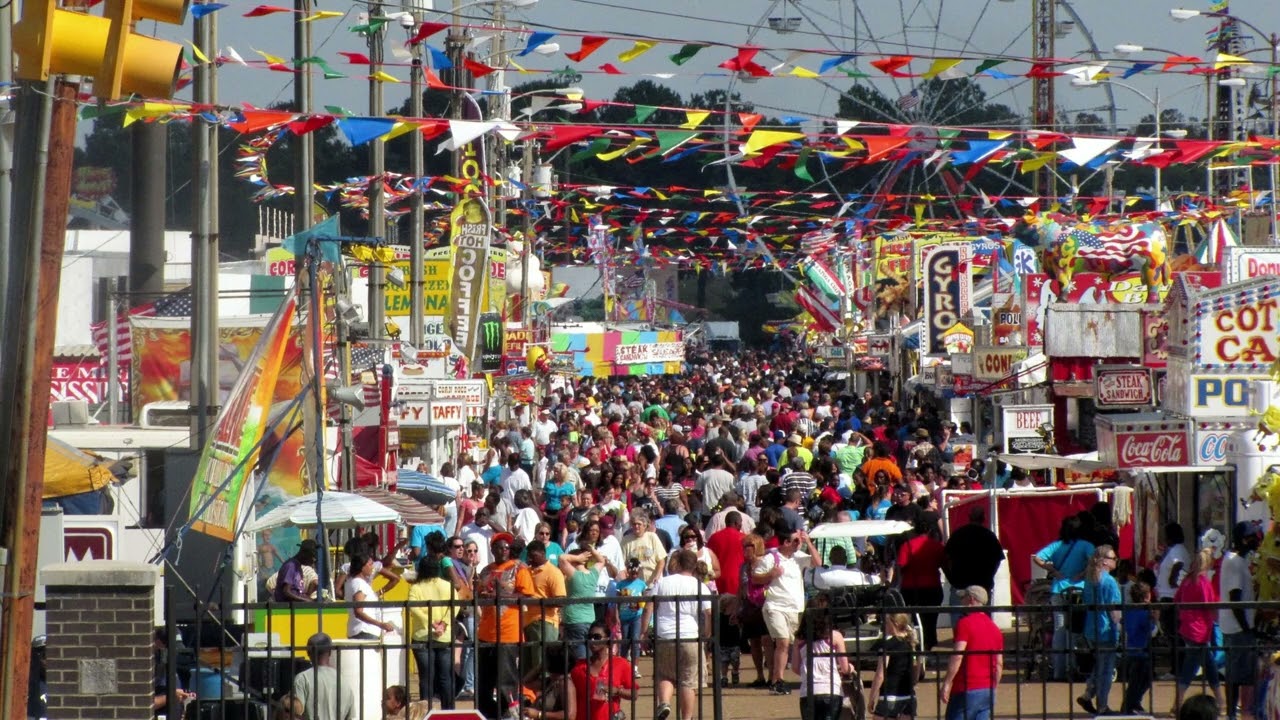 Sound recording #129  : State Fair / Fair grounds ambiance