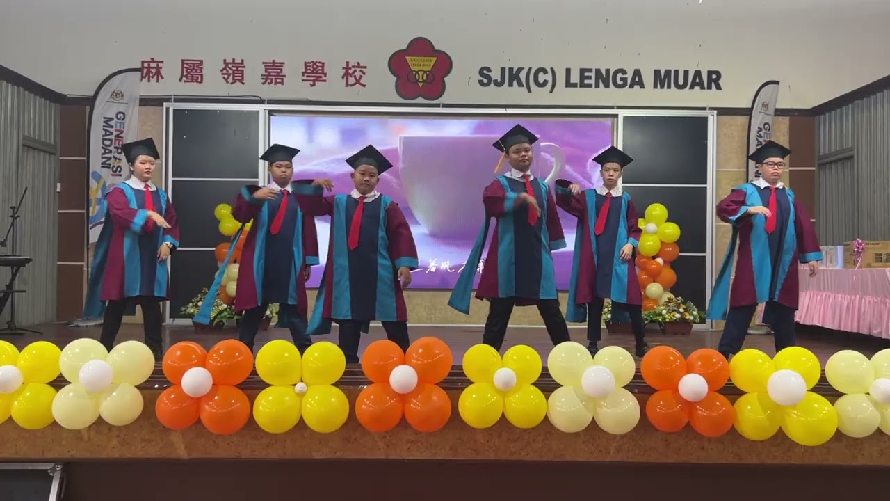 Persembahan murid Tahun 6