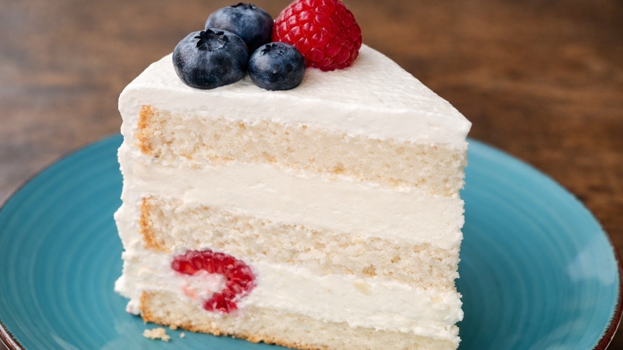 I Made a Cloud Cake — Mascarpone Mousse That Literally Melts in Your Mouth 🤍