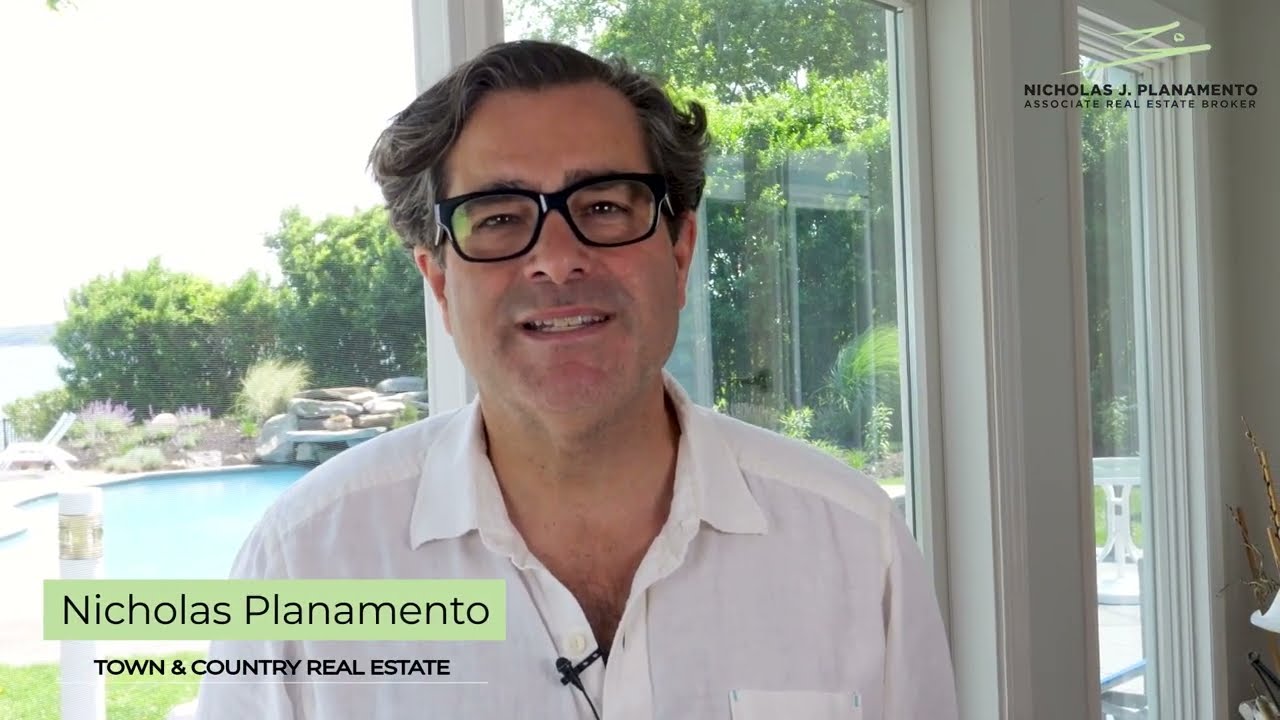 TOWN AND COUNTRY REAL ESTATE