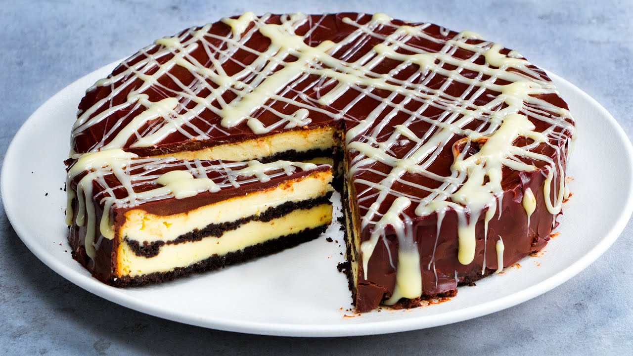 No te puedes perder este postre. Tarta de queso de chocolate y crema de limón. | Gustoso.tv