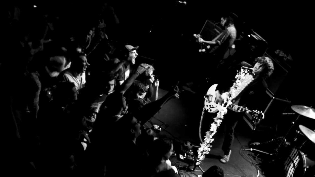 Beach Slang - Punks In A Disco Bar  (Live at Rough Trade 27.09.16)