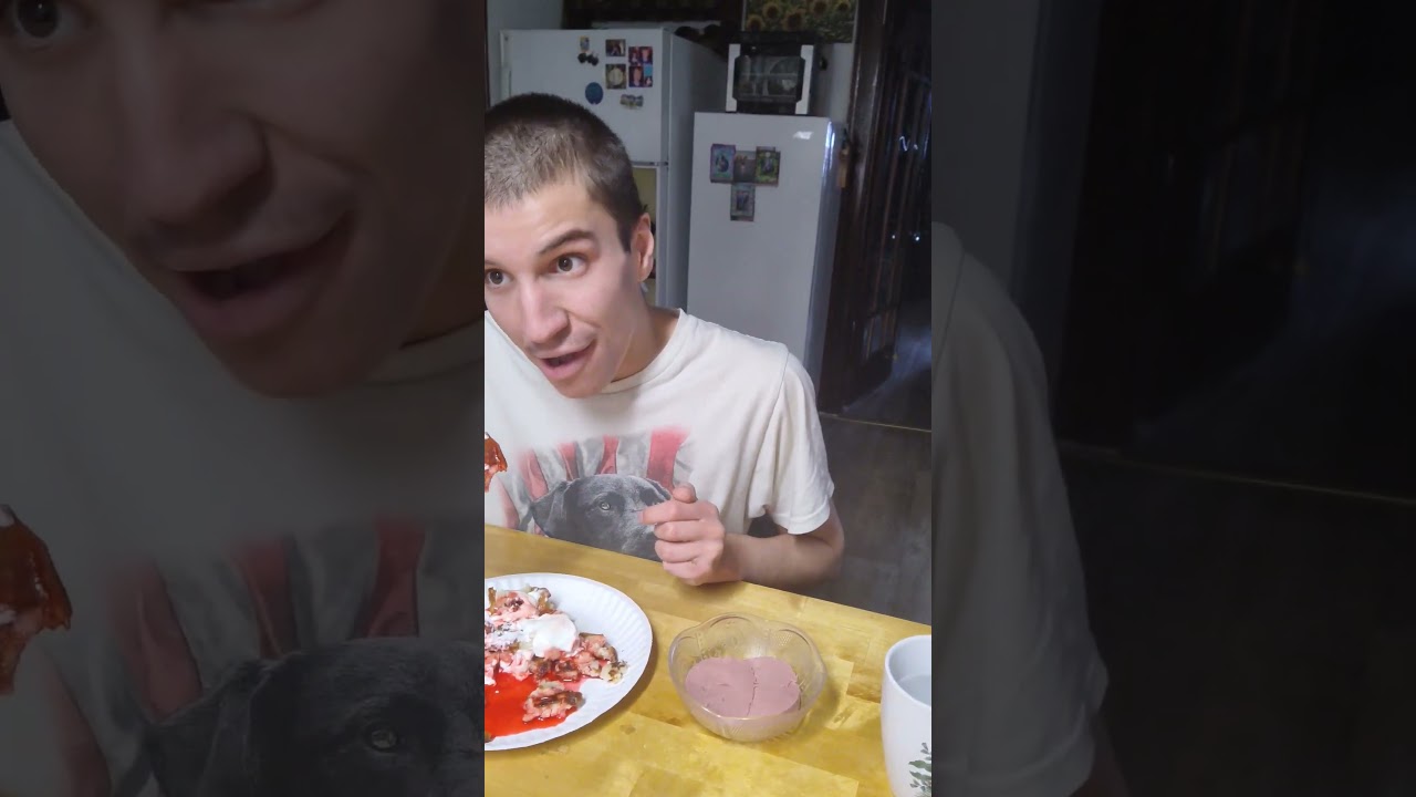 Видео о сыне и всегда он кушает а не ест,так как он для меня остаётся ребенком