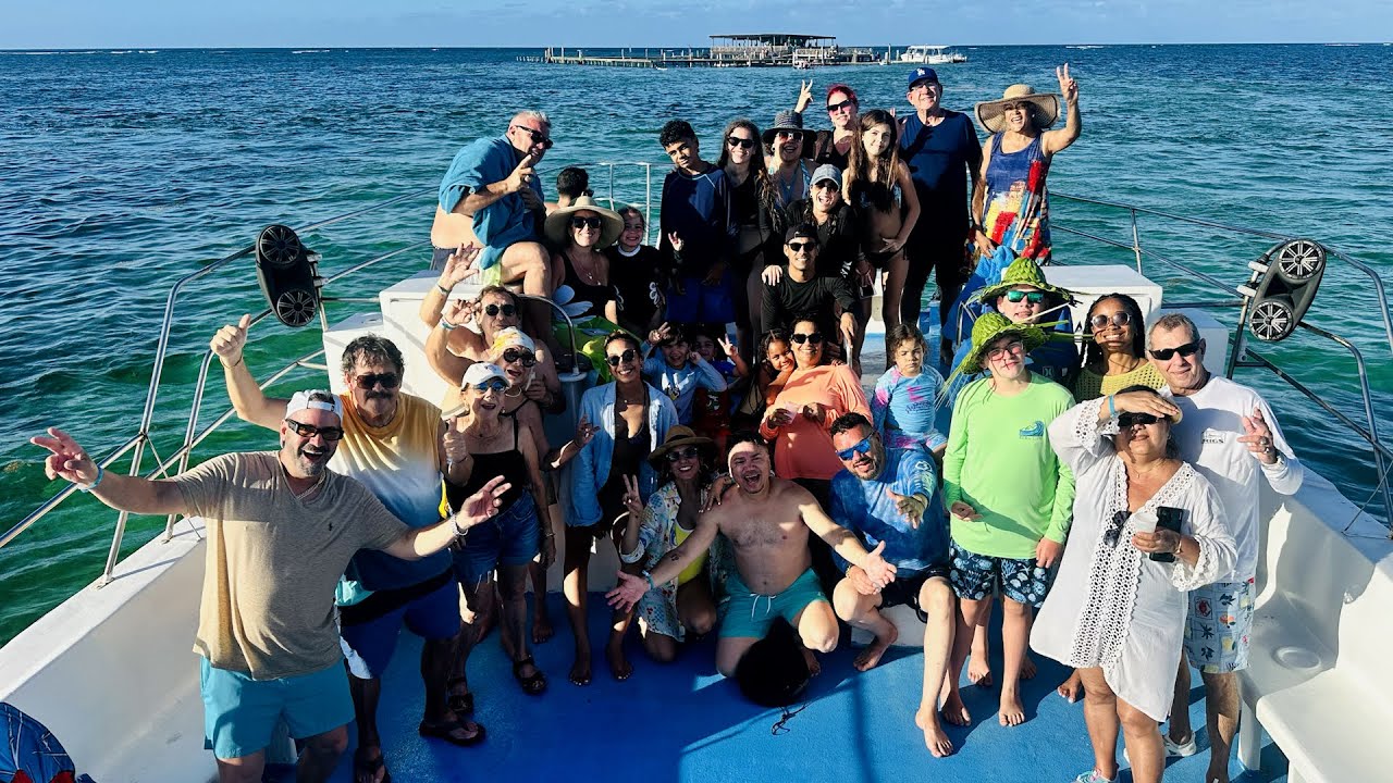 ¡Seguimos disfrutando de la familia y amigos! Catamarán, sol y locura, así se vive Punta Cana!