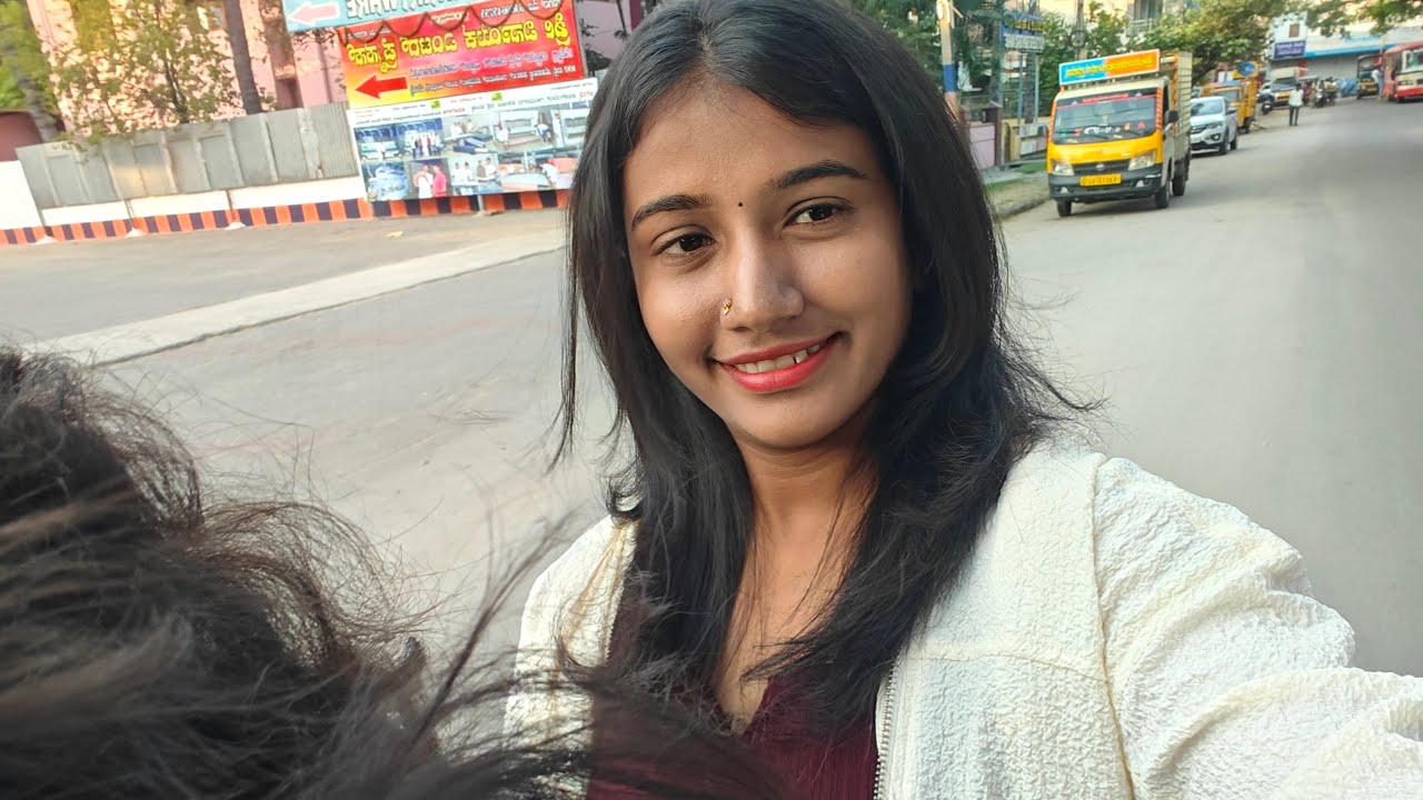 pallavi@1997 is live ಚಂದಮಾನನನ್ನೆ ಮೆಚ್ಚಲಿಲ್ಲ ನಾನು 🥰