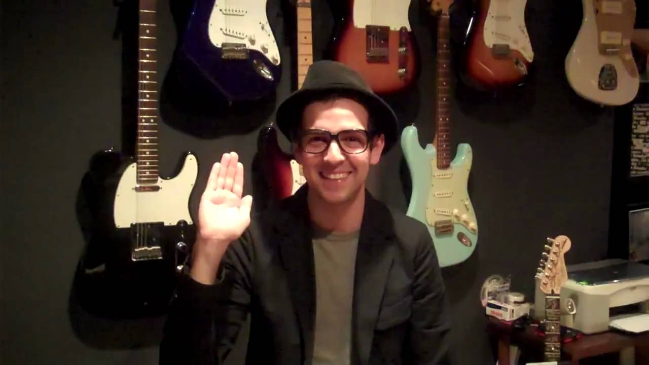 The WEDNESDAY WHAT'S UP 4.21.2010 Baxter Clement talks about Buddy Holly Show
